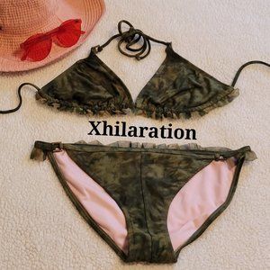 ❣️HP❣️Xhilaration green camo string bikini with ruffles sz: M